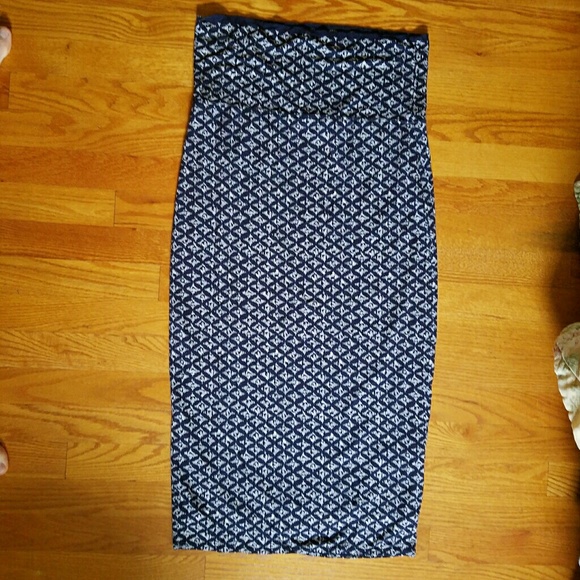 Pencil skirt - Picture 2 of 5